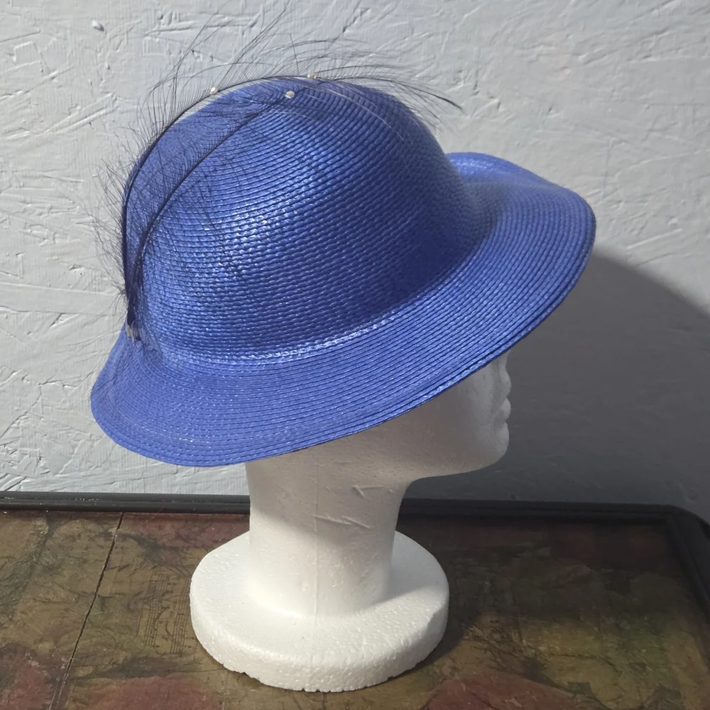Vintage Periwinkle Straw Bowler Hat With Feathers - Picture 2 of 8